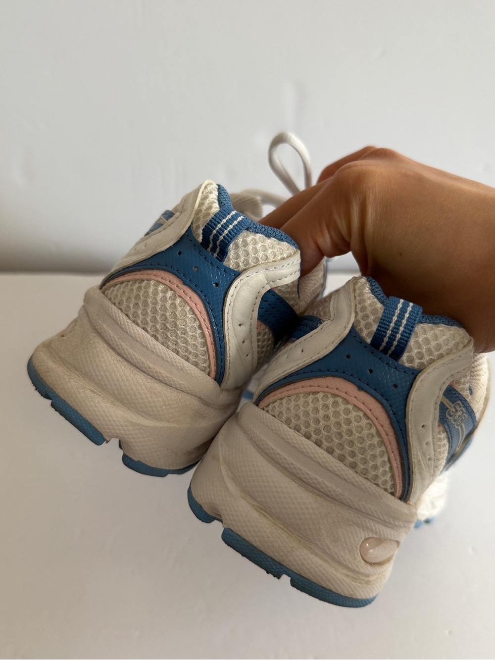 New Balance 530 White Blue Pink Mesh Running Sneakers - Picture 4 of 7